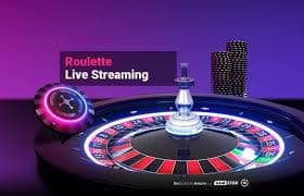 Pemain menikmati hiburan casino dan sports di lingkungan santai